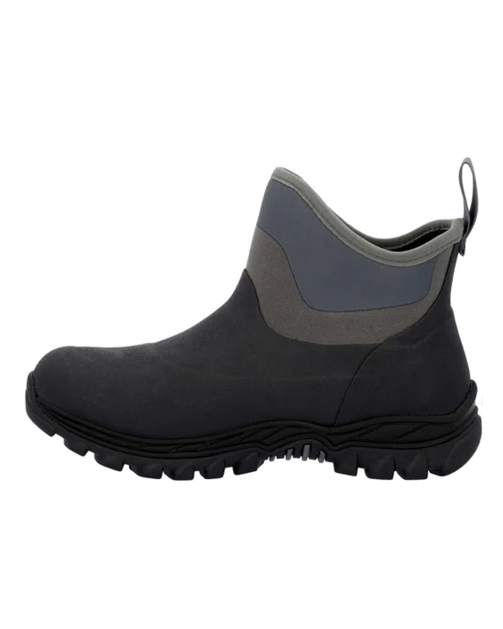 Black Coloured Muck Boots Womens Arctic Sport II Ankle Boots on white background #colour_black