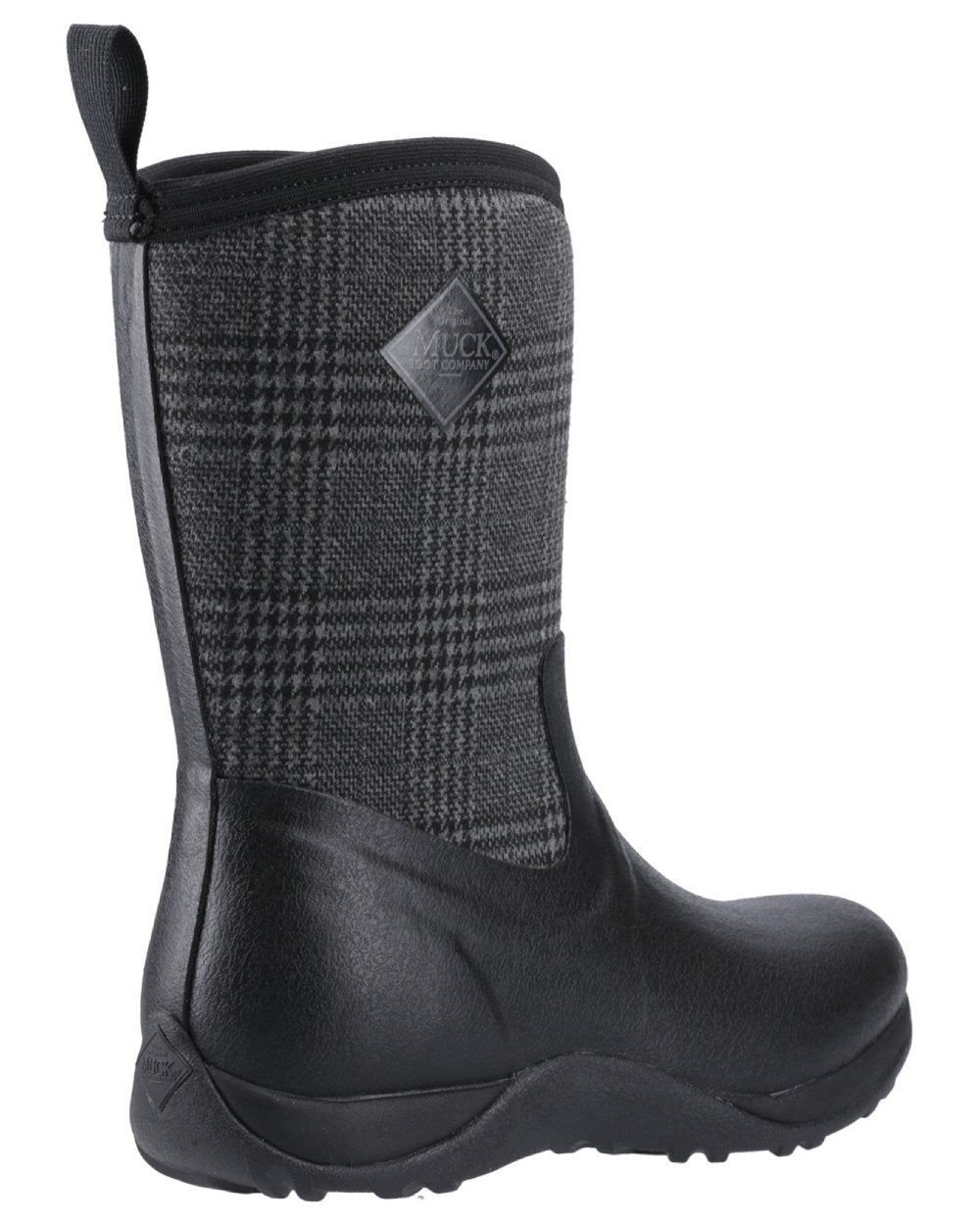 Black Plaid Coloured Muck Boots Womens Arctic Weekend Mid Wellingtons on white background #colour_black-plaid