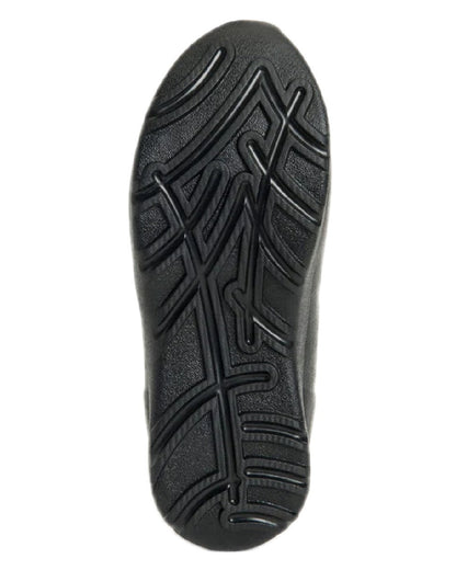 Black Coloured Muck Boots Womens Arctic Weekend Mid Wellingtons on white background #colour_black