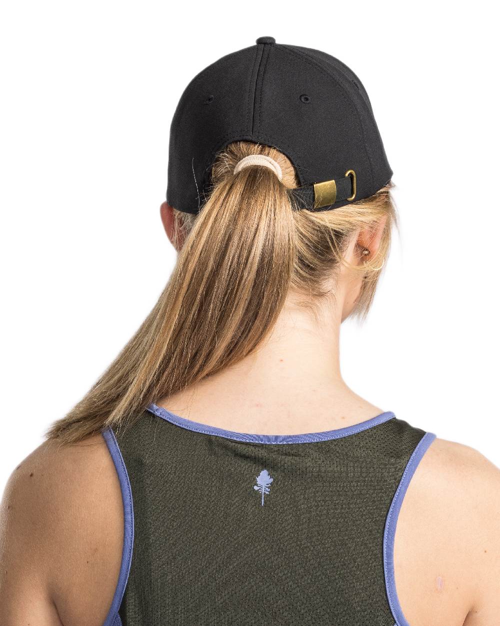 Black Coloured Pinewood Finnveden Hybrid Cap on white background #colour_black