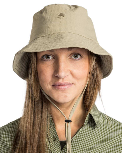 Light Khaki Coloured Pinewood Insectsafe Hat on white background #colour_light-khaki