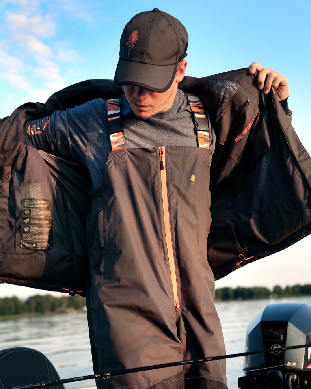 Dark Anthracite Black Coloured Pinewood Mens Bolmen Fishing Jacket on outdoor background #colour_dark-anthracite-black