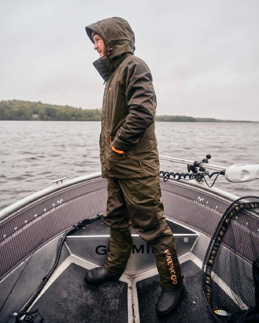 Green Dark Green Coloured Pinewood Mens Bolmen Fishing Jacket on outdoor background #colour_green-dark-green