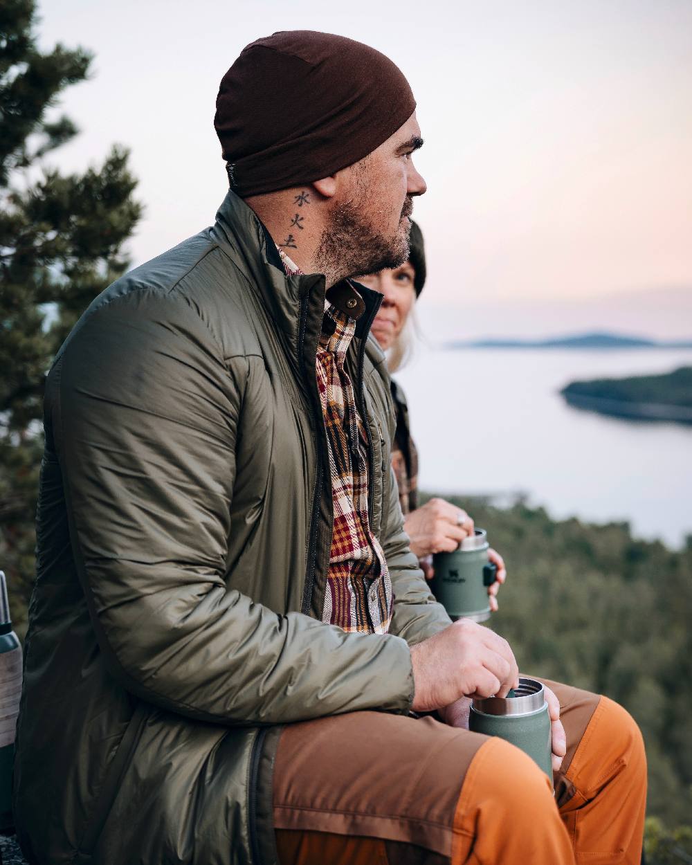 Nougat Fudge Coloured Pinewood Mens Caribou TC Trousers on forest background #colour_nougat-fudge