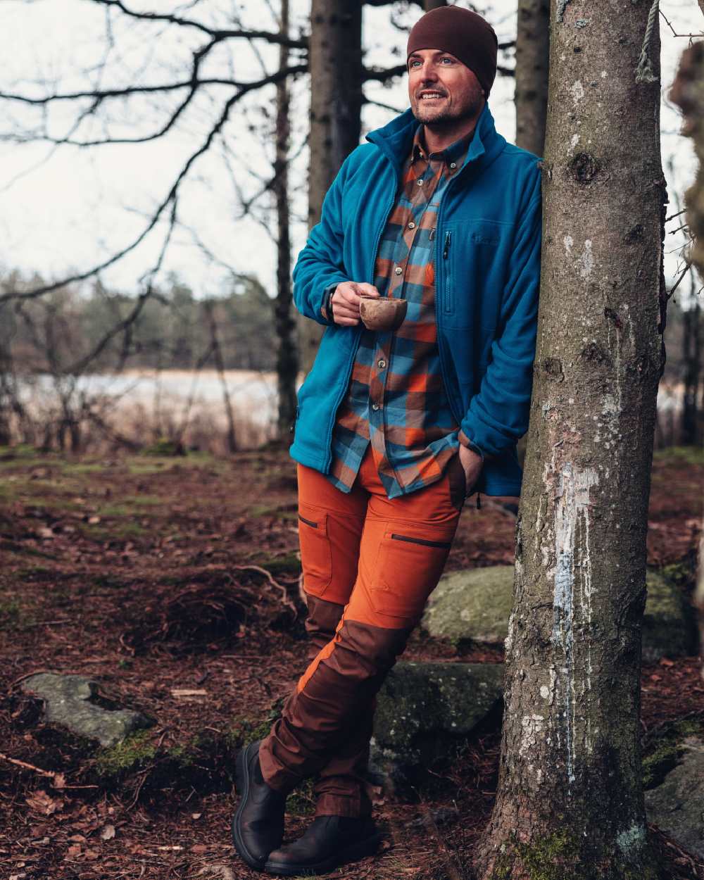 Dark Azur Blue Pinewood Mens Finnveden Fleece Jacket on outdoor background #colour_dark-azur-blue