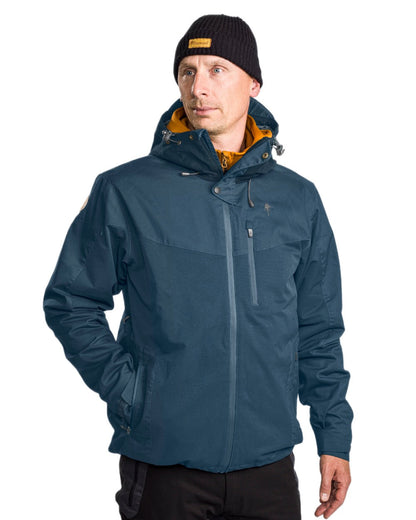 Dark Dive Coloured Pinewood Mens Finnveden Hybrid Extreme Jacket on white background #colour_dark-dive