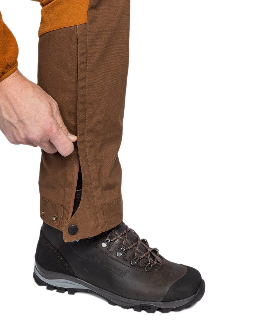 Fudge Nougat Coloured Pinewood Mens Finnveden Hybrid Extreme Trousers on white background #colour_fudge-nougat