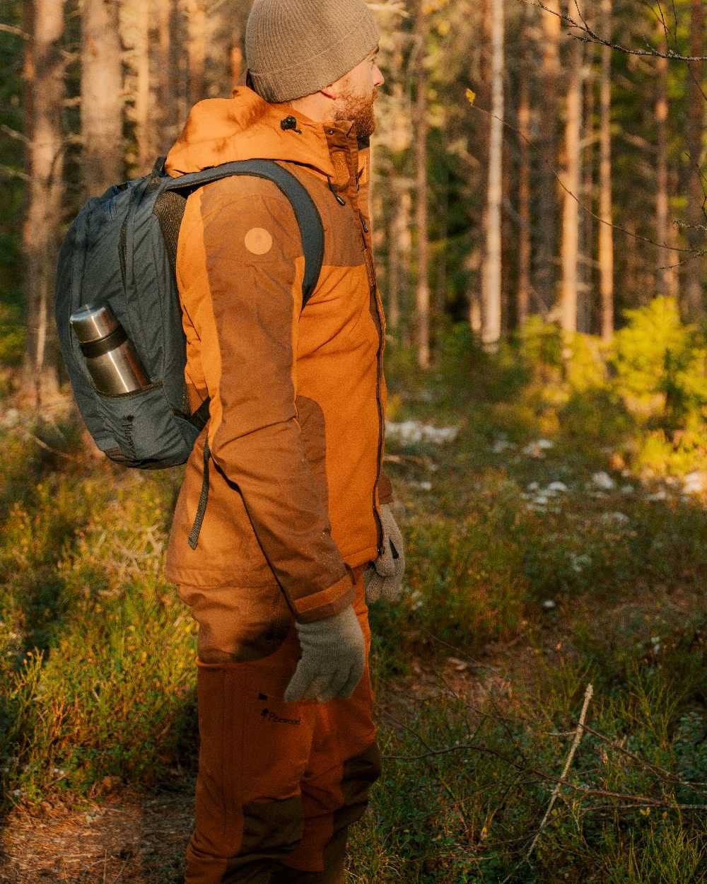 Fudge Nougat Coloured Pinewood Mens Finnveden Hybrid Extreme Trousers on forest background #colour_fudge-nougat