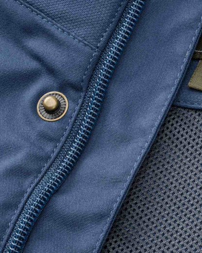 Dark Dive Coloured Pinewood Mens Finnveden Hybrid Jacket on white background #colour_dark-dive