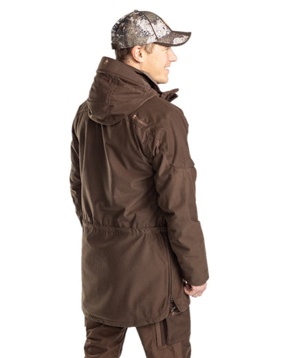 Suede Brown Coloured Pinewood Mens Furudal Hunters 2L Anorak on white background #colour_suede-brown
