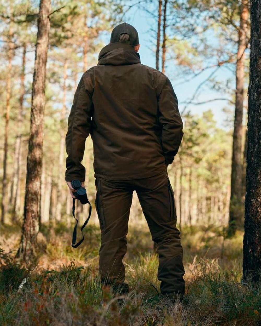 Hunting Brown Suede Brown Coloured Pinewood Mens Furudal Retriever Active Hunting Trousers on outdoor background #colour_hunting-brown-suede-brown