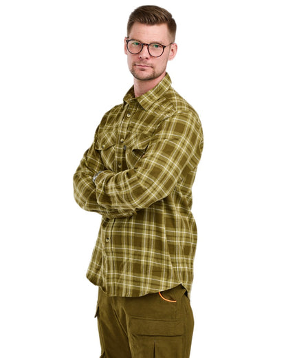 Olive Green coloured Pinewood Mens Harjedalen Shirt on white background #colour_olive-green
