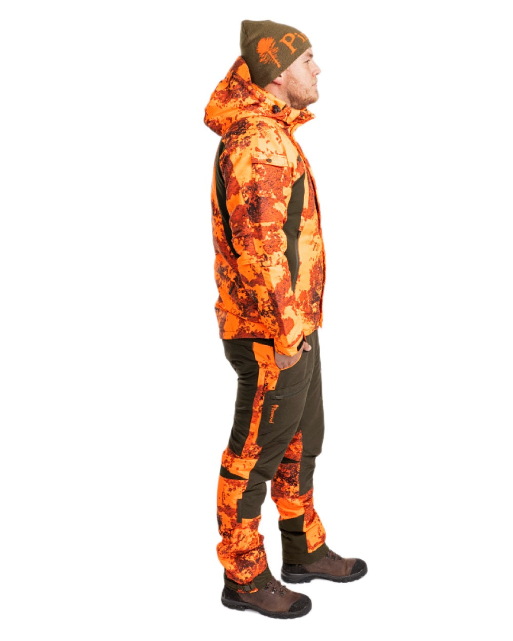 Strata Blaze Coloured Pinewood Mens Hunter Pro Xtreme 2.0 Camou Jacket on white background #colour_strata-blaze