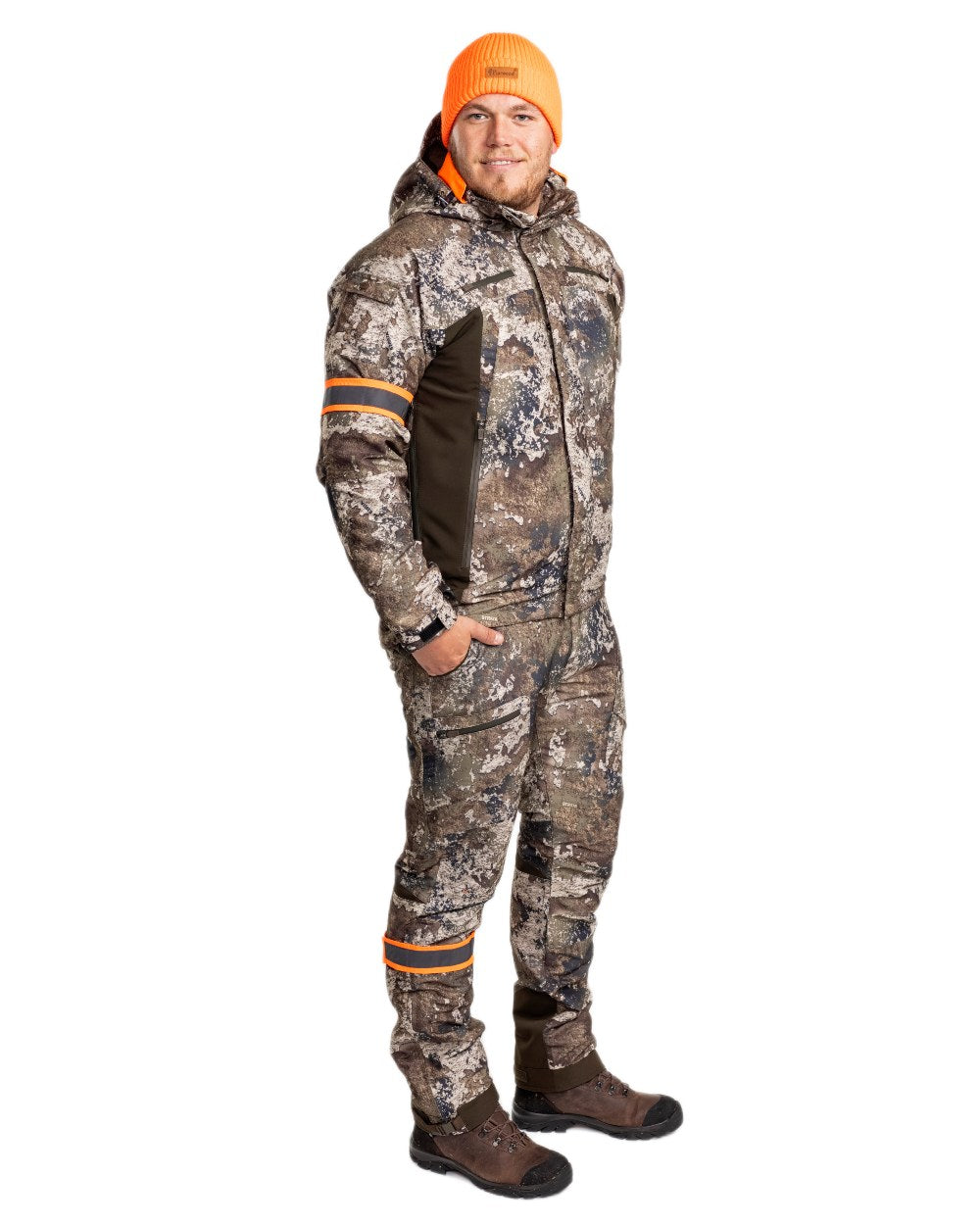 Strata Coloured Pinewood Mens Hunter Pro Xtreme 2.0 Camou Jacket on white background #colour_strata