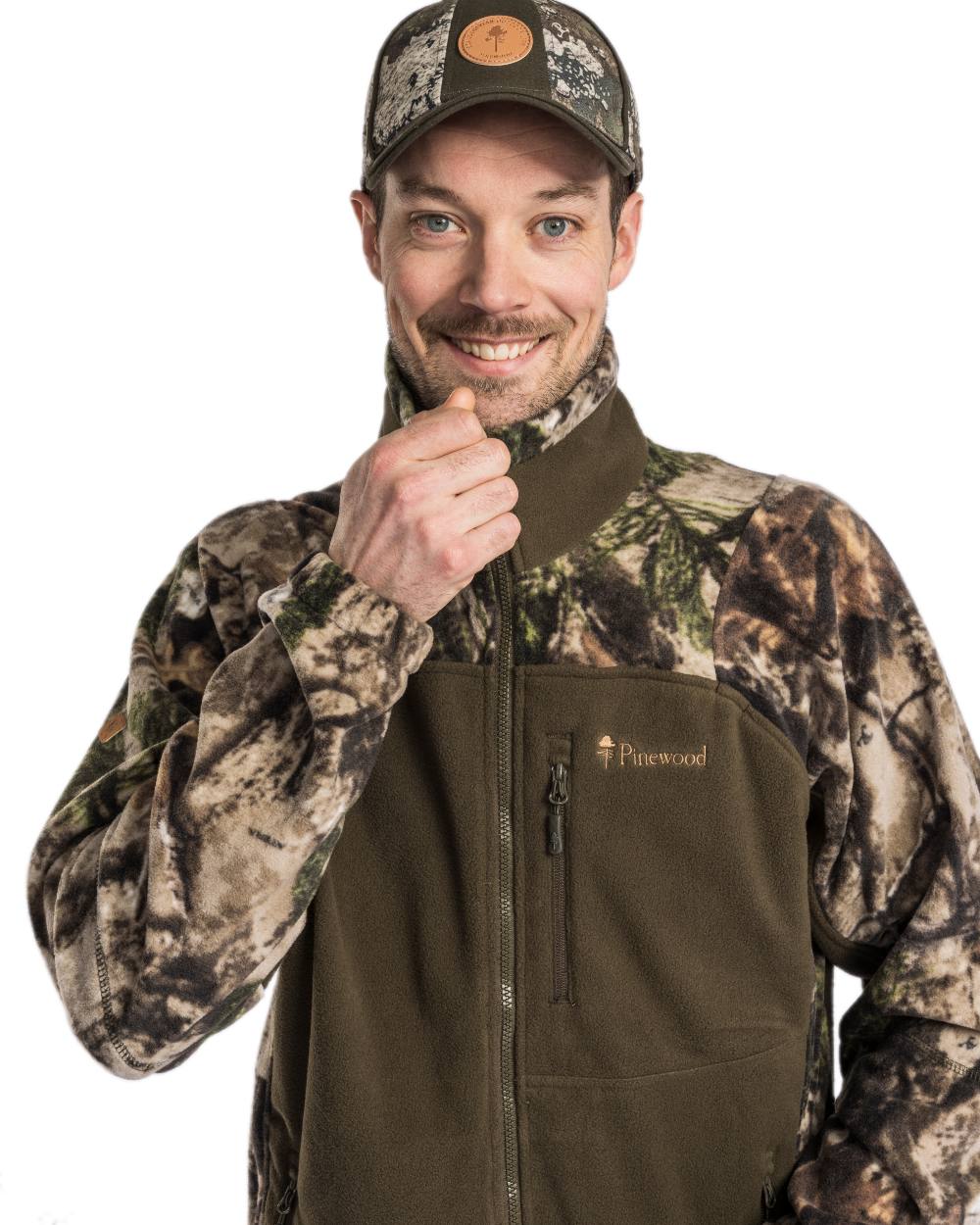 Atera Camou Hunting Green Coloured Pinewood Mens Furudal Hunters Camou Fleece Jacket on white background #colour_atera-camou-hunting-green