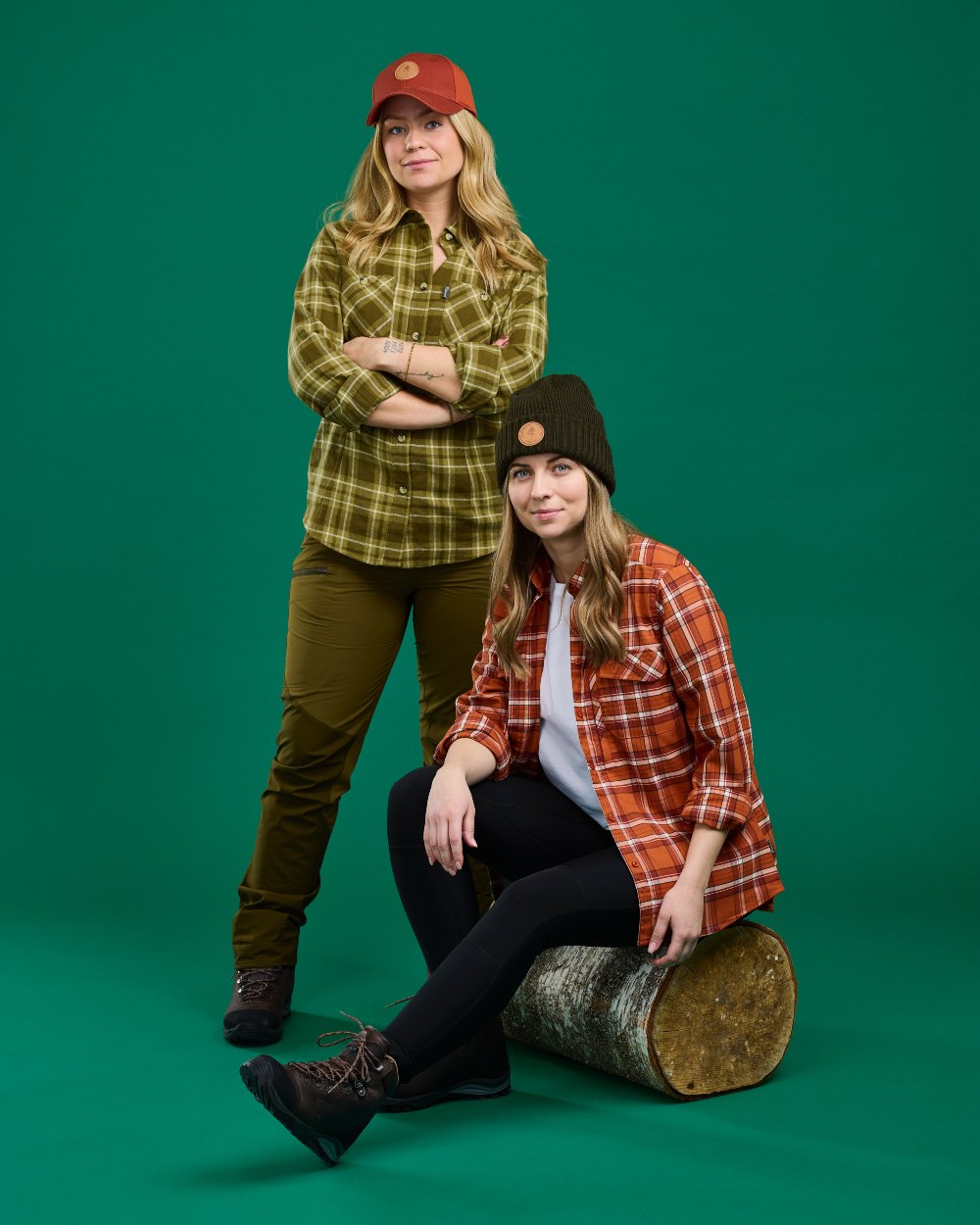 Moss Green Coloured Pinewood Windy Hat on indoor background #colour_moss-green