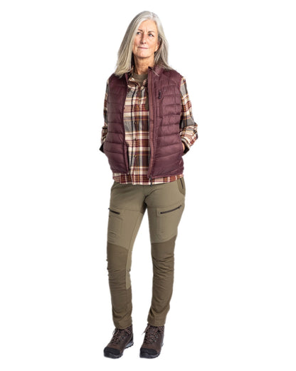 Earth Plum Coloured Pinewood Womens Abisko Insulation Vest on white background #colour_earth-plum