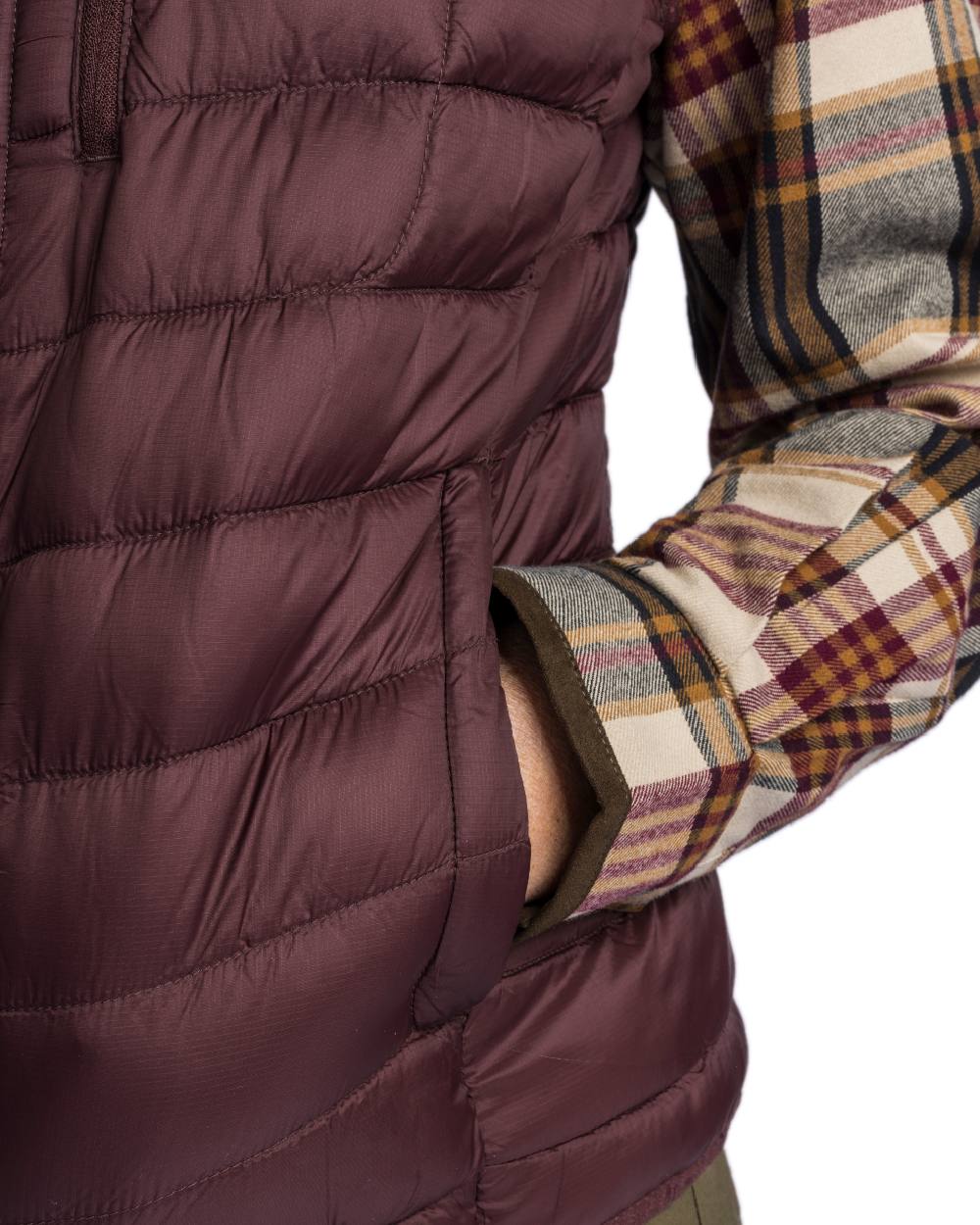 Earth Plum Coloured Pinewood Womens Abisko Insulation Vest on white background #colour_earth-plum