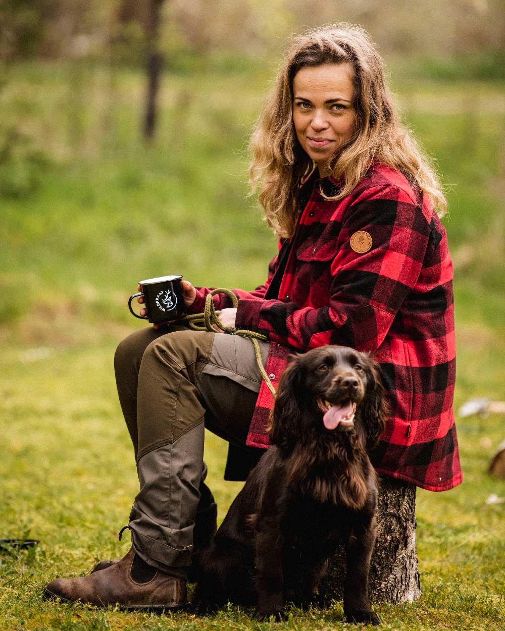 Red Black Coloured Pinewood Womens Canada Classic 2.0 Shirt on outdoor background #colour_red-black