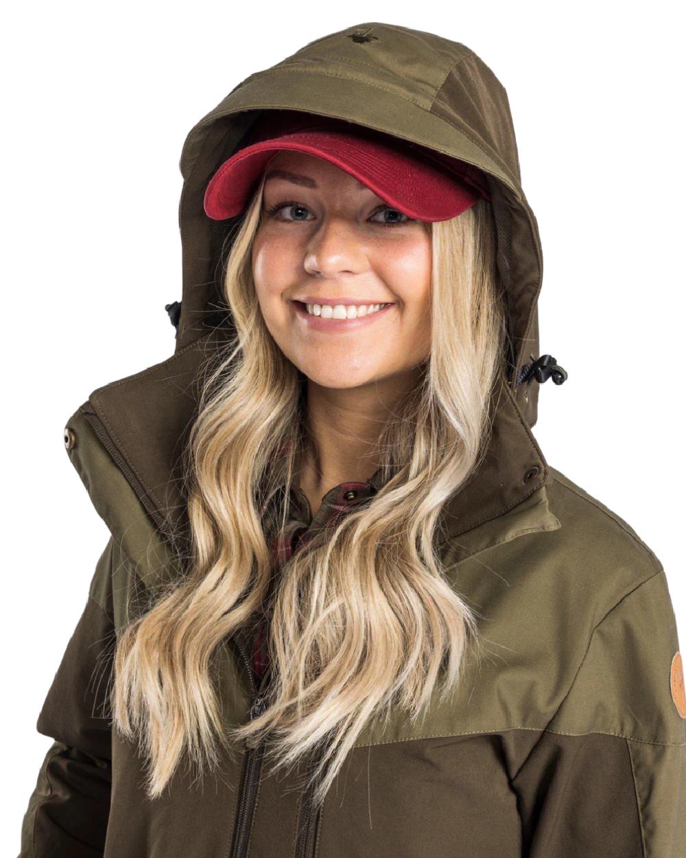 Dark Olive Hunting Olive coloured Pinewood Womens Finnveden Hybrid Jacket on white background #colour_dark-olive-hunting-olive