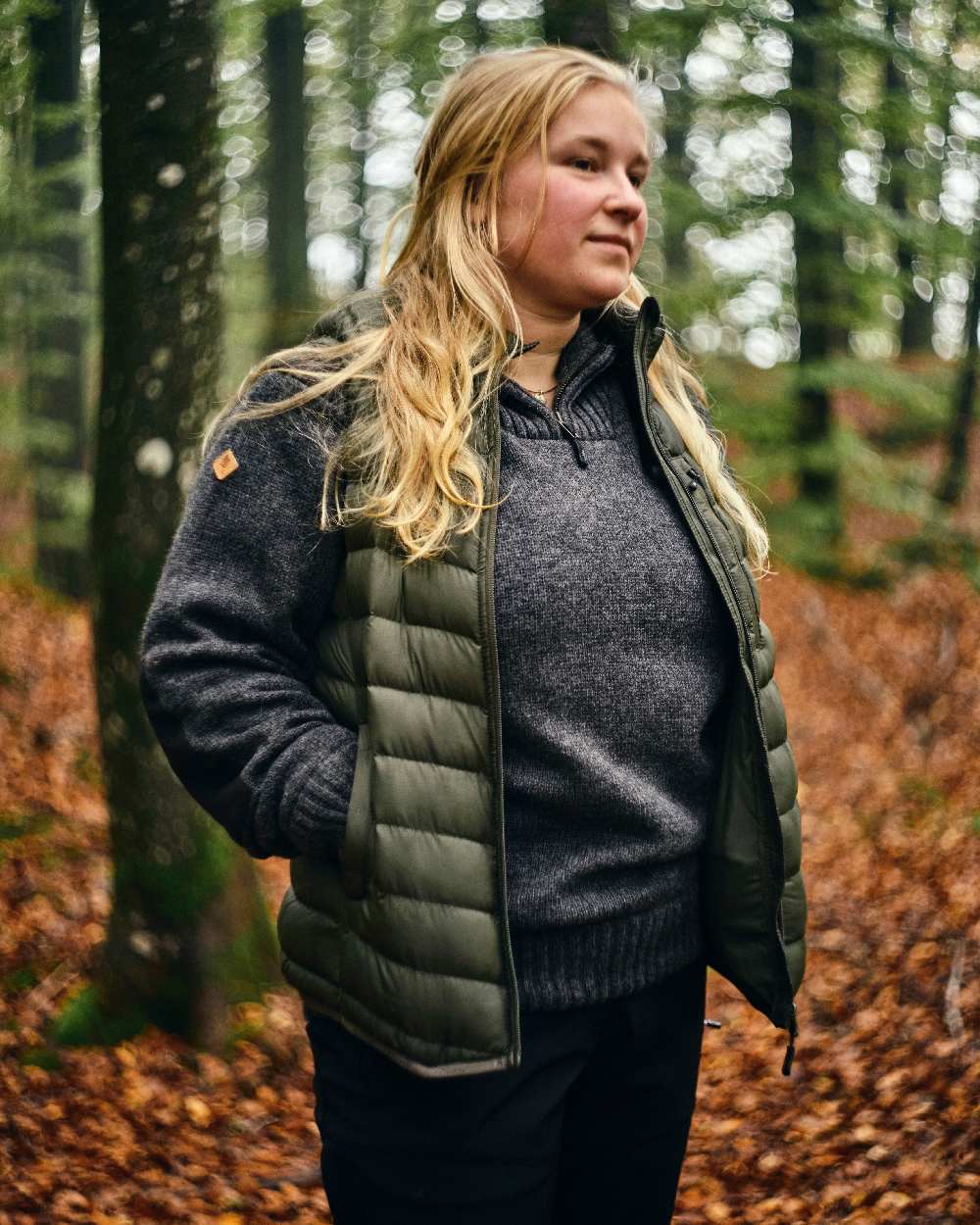 Dark Grey Mel Coloured Pinewood Womens Hurricane Knitted Sweater on outdoor background #colour_dark-grey-mel