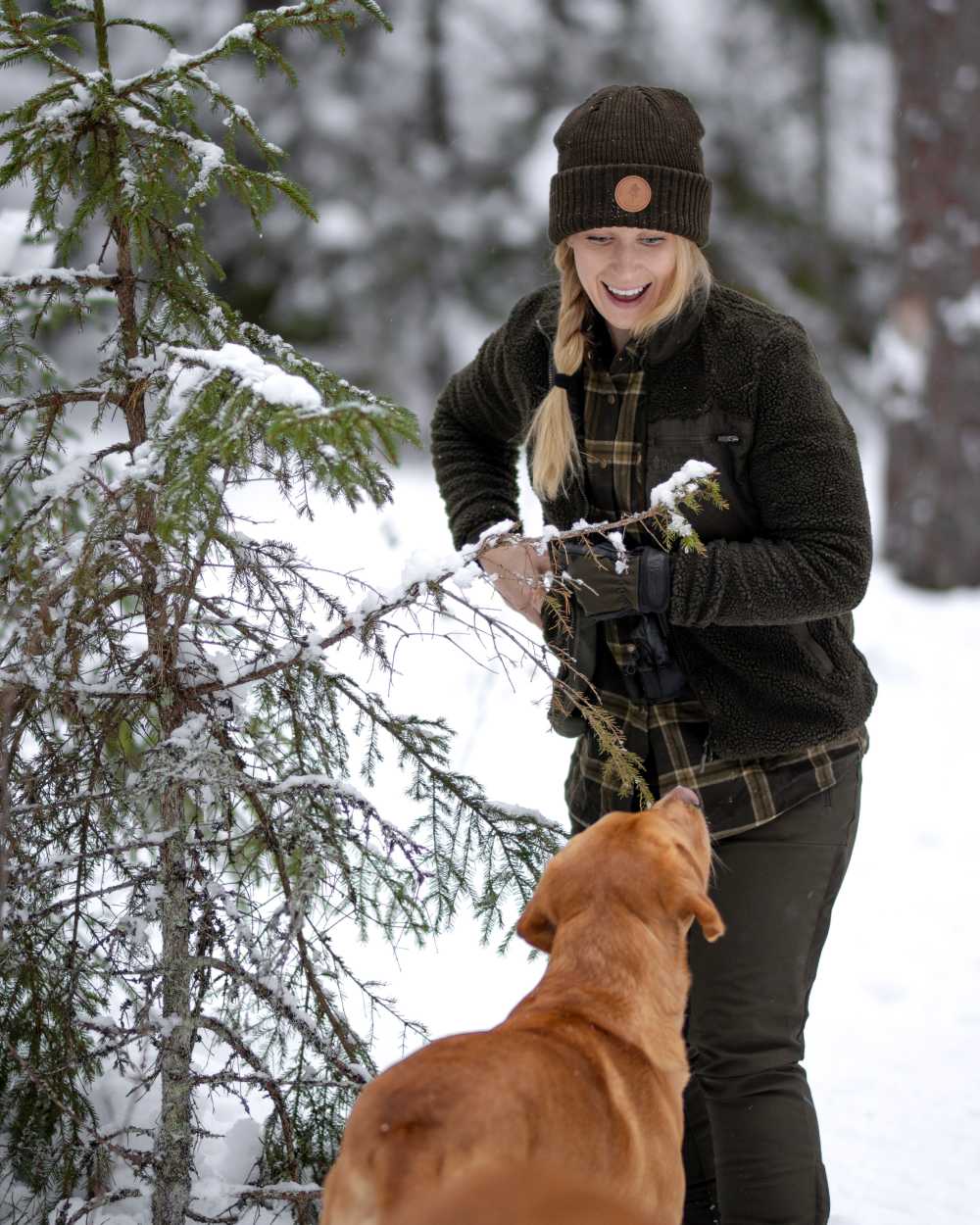 Dark Green Green Coloured Pinewood Womens Prestwick Exclusive Shirt on snow background #colour_dark-green-green