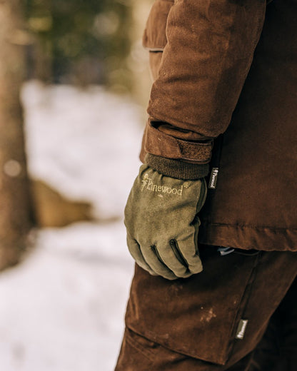 Suede Brown Coloured Pinewood Womens Smaland Abisko 2.0 Hunting Jacket on snow background #colour_suede-brown