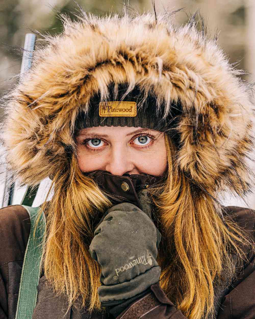 Suede Brown Coloured Pinewood Womens Smaland Abisko 2.0 Hunting Jacket on snow background #colour_suede-brown