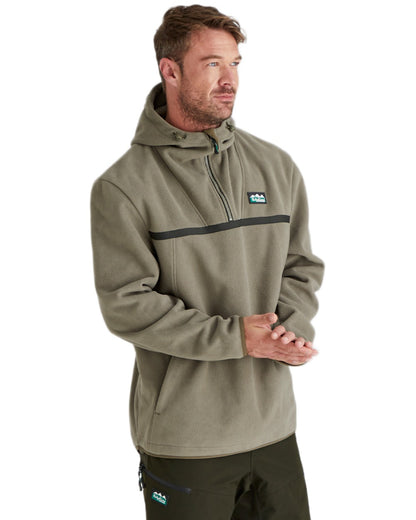 Smokey Olive Coloured Ridgeline Kodiak Fleece Smock on white background #colour_smokey-olive