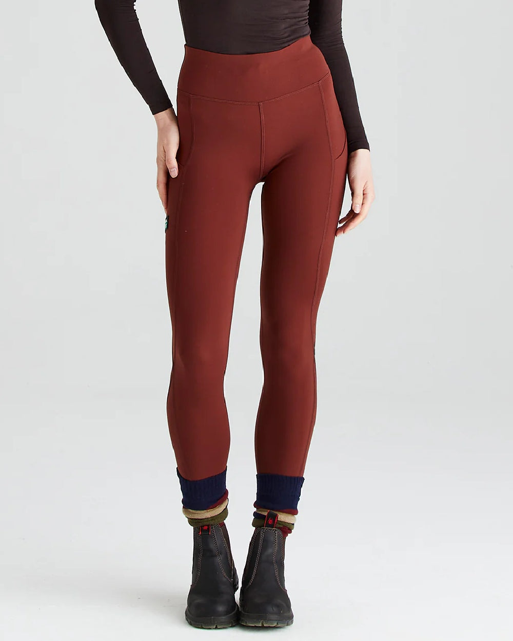 Oxblood coloured Ridgeline Ladies Infinity Leggings on grey background #colour_oxblood
