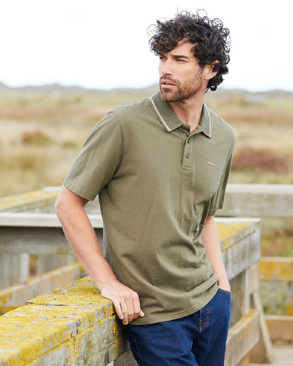 Ivy Green Coloured Ridgeline Mens Kilworth Polo Shirt on outdoor background #colour_ivy-green