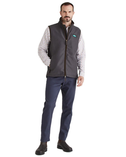 Shale Coloured Ridgeline Mens Monarch Gilet on white background #colour_shale