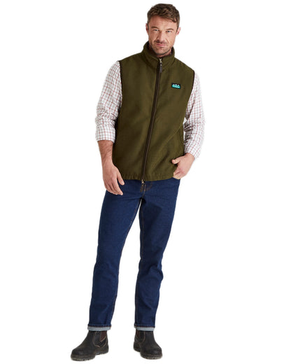 Teak coloured Ridgeline Mens Monarch Gilet on white background #colour_teak
