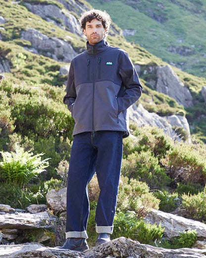 Shale coloured Ridgeline Mens Ranger Jacket on mountain background #colour_shale