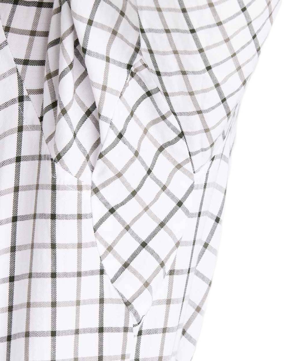 Deep Forest coloured Ridgeline Mens Sedgebrook Shirt on white background #colour_deep-forest