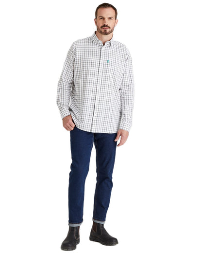Deep Forest coloured Ridgeline Mens Sedgebrook Shirt on white background #colour_deep-forest