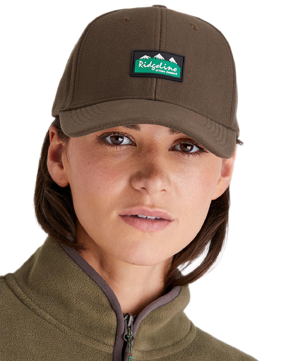 Bark Coloured Ridgeline Monsoon Classic Cap on white background #colour_bark