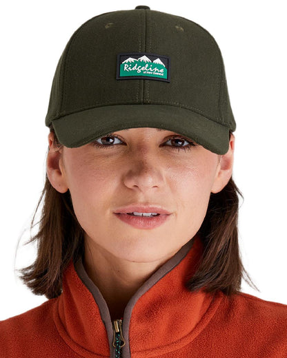 Deep Forest Coloured Ridgeline Monsoon Classic Cap on white background #colour_deep-forest