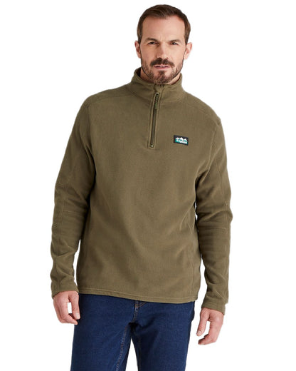 Ivy Green Coloured Ridgeline Narvik Fleece on white background #colour_ivy-green