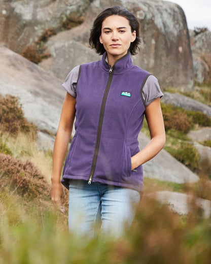 Nightshade Coloured Ridgeline Womens Kodiak Gilet on outdoor background #colour_nightshade
