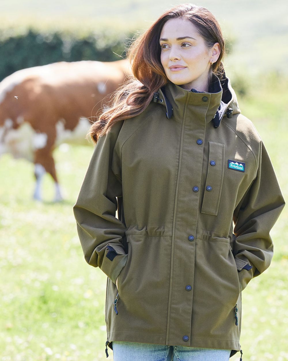 Teak coloured Ridgeline Womens Monsoon Classic Jacket on outdoor background #colour_teak