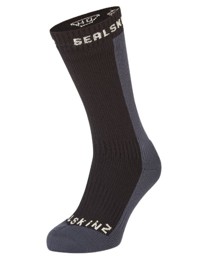 Black Coloured Sealskinz Starston Waterproof Cold Weather Mid Length Sock on white background #colour_black