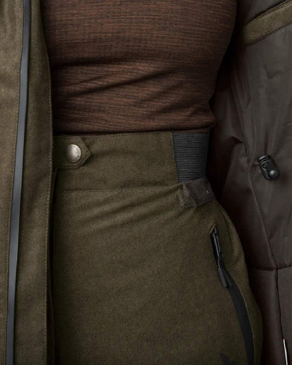 Pine Green Demitasse Brown Coloured Seeland Avail Aya Insulated Jacket on white background #colour_pine-green-demitasse-brown