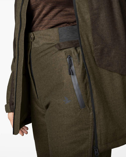 Pine Green Demitasse Brown Coloured Seeland Avail Aya Insulated Trousers on white background #colour_pine-green-demitasse-brown