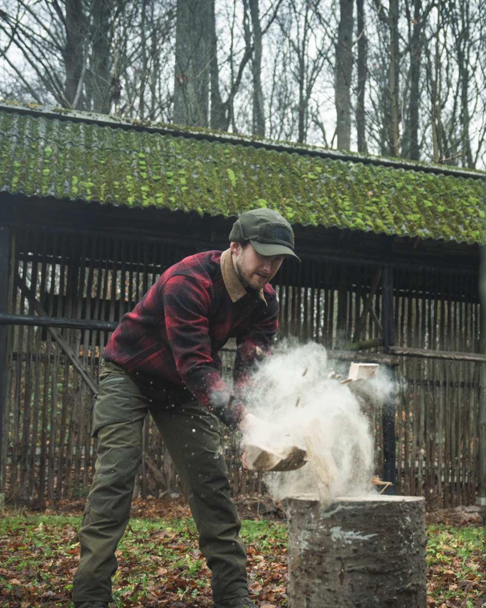 Red Check Coloured Seeland Canada Yukon Shirt on outdoor background #colour_red-check
