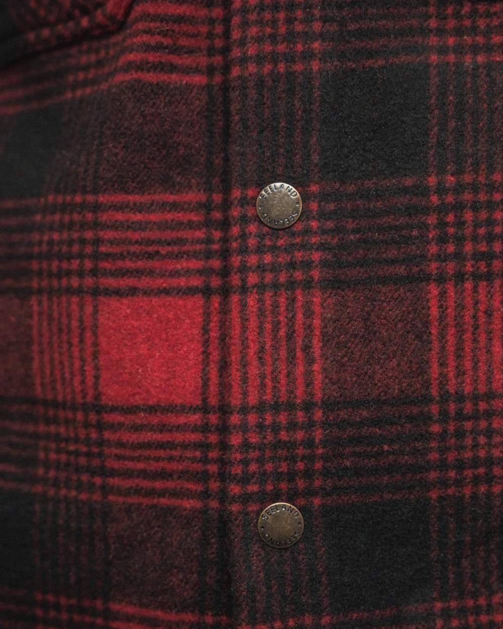 Red Check Coloured Seeland Canada Yukon Shirt on outdoor background #colour_red-check