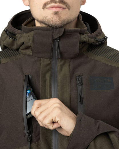 Pine Green Coloured Seeland Chaser Jacket on white background #colour_pine-green