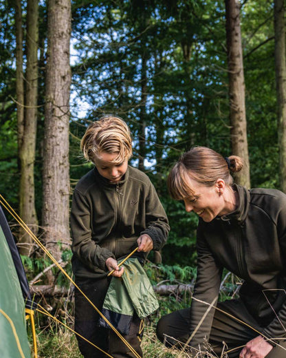 Pine Green Coloured Seeland Childrens Benjamin Fleece on outdoor background #colour_pine-green