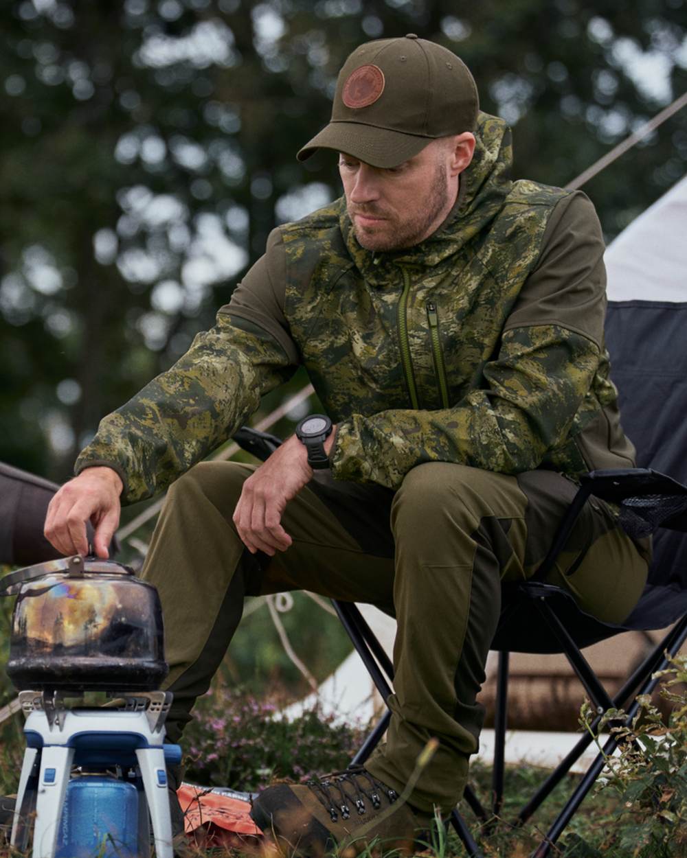 InVis Green Coloured Seeland Cross Windbeater Jacket on outdoor  background #colour_invis-green