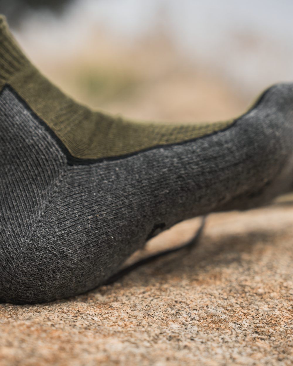 Pine Green Dark Grey Coloured Seeland Field Sock Triple Pack on Blurry Background
#colour_pine-green-dark-grey